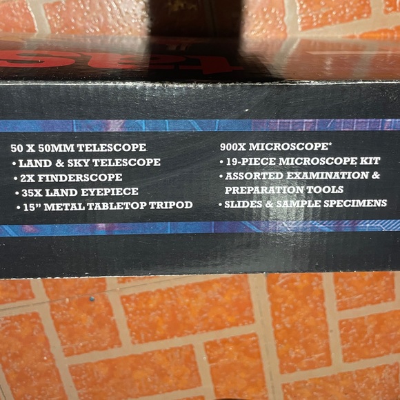 Tasco Red Telescope & Microscope Set - Picture 4 of 15